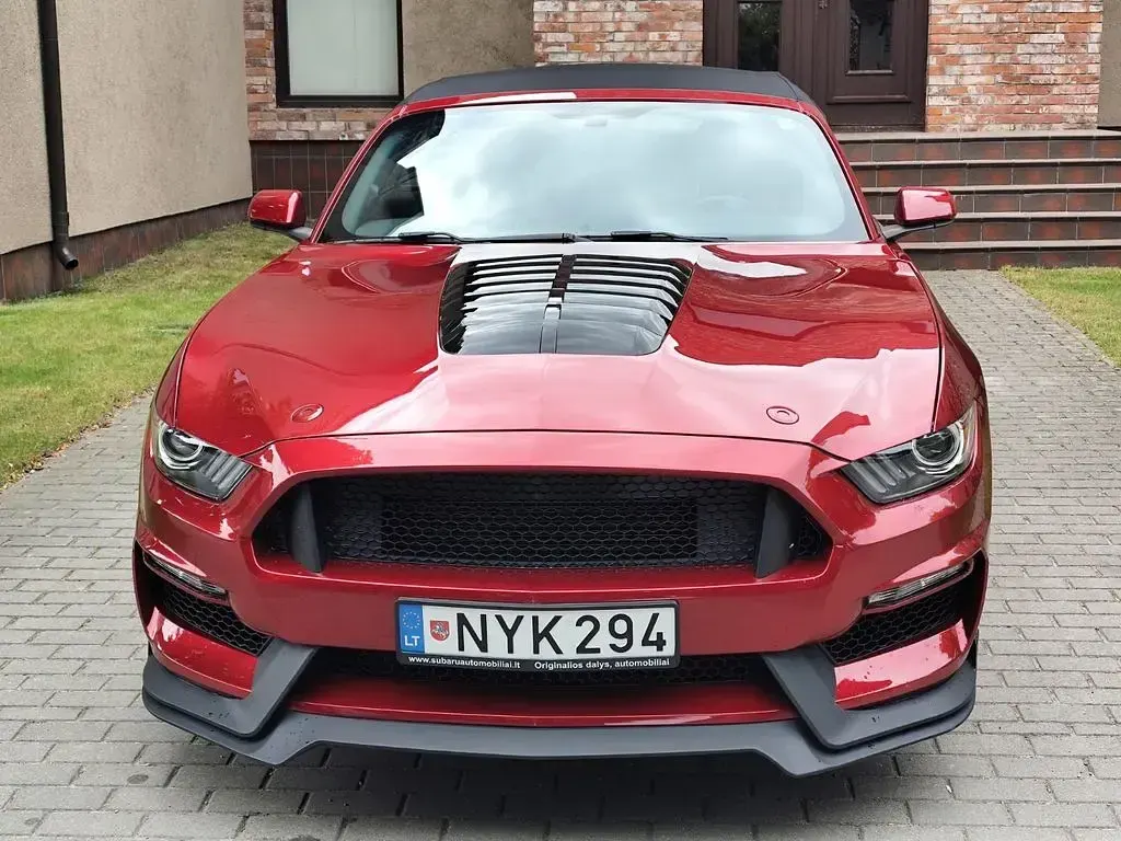 Gebraucht Ford Mustang Convertible 317 PS (233 kW) 2016 Rot Cabrio