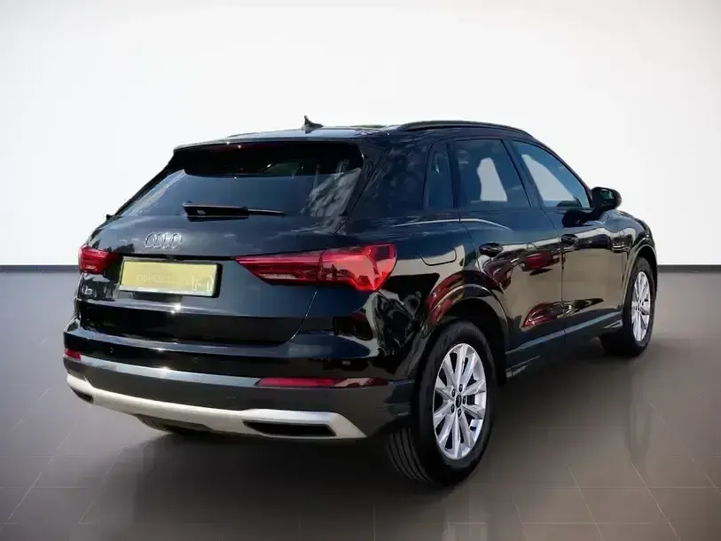 Gebraucht Audi Q3 Advanced Plus 150 PS (110 kW) 2022 Mythosschwarz SUV