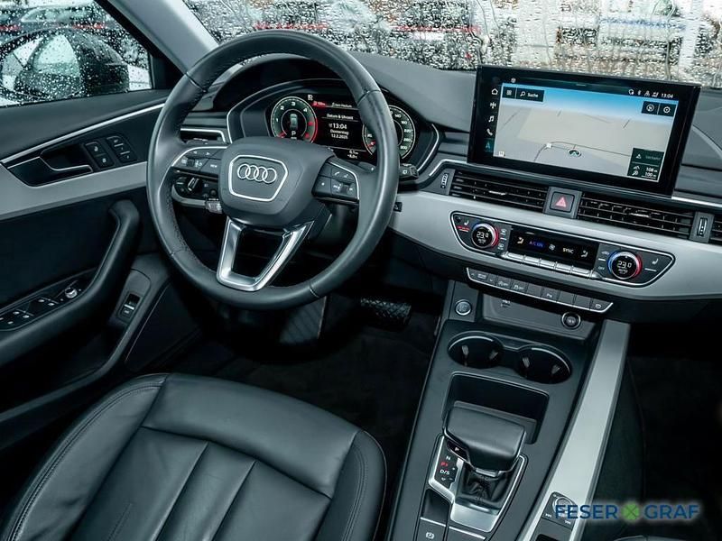 Gebraucht Audi A4 Advanced Plus 204 PS (150 kW) 2022 Mythosschwarz metallic Kombi