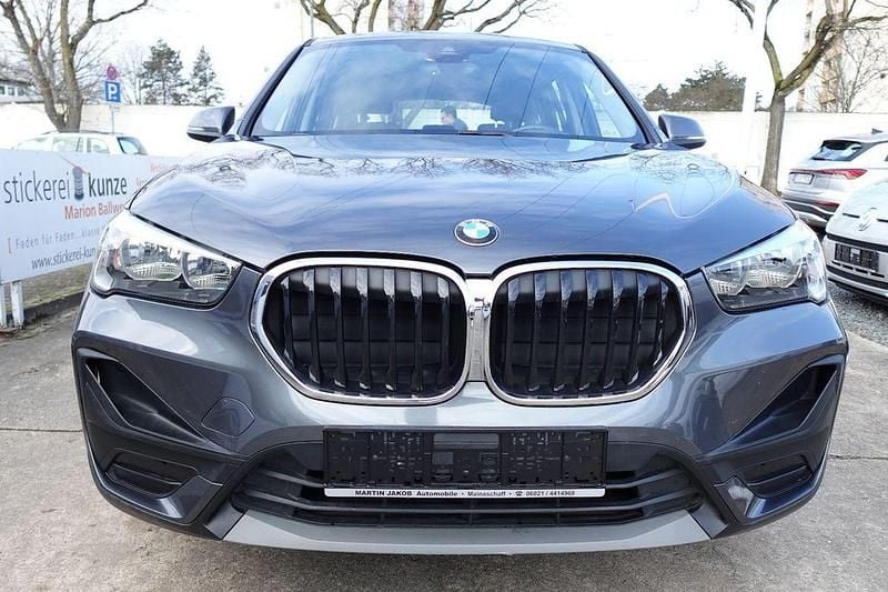 Gebraucht BMW X1 Advantage 150 PS (110 kW) 2021 Grau SUV
