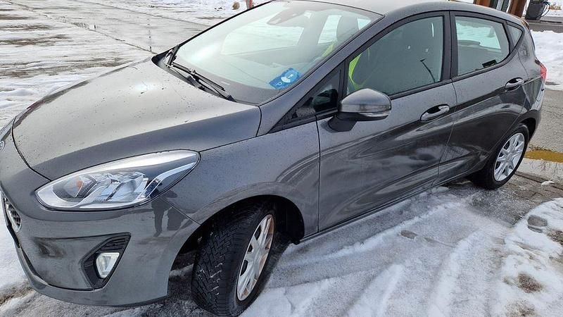 Gebraucht Ford Fiesta Trend 86 PS (63 kW) 2018 Grau Kleinwagen