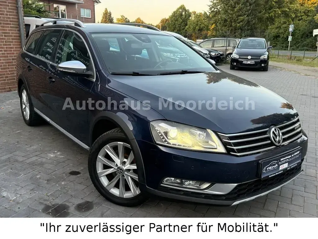 Gebraucht VW Passat Alltrack 140 PS (102 kW) 2014 Blau Kombi