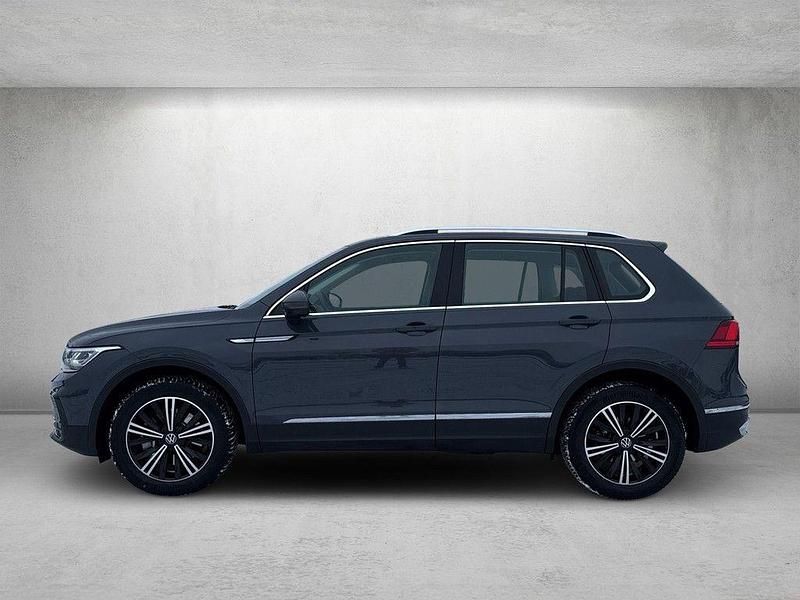 Gebraucht VW Tiguan Elegance 190 PS (139 kW) 2022 Grau SUV