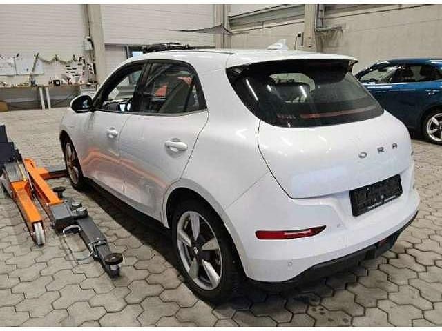 Usata Ora 03 125 kW (171 CV) 2023 Bianco Utilitaria