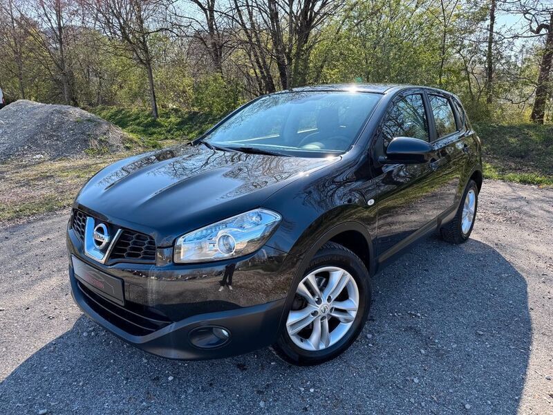 Schwarz Gebraucht 2011 Nissan Qashqai SUV | 5.950 € (Guter Preis) - Bild 1/4