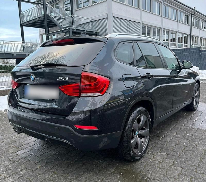 Gebraucht BMW X1 184 PS (135 kW) 2014 Schwarz SUV
