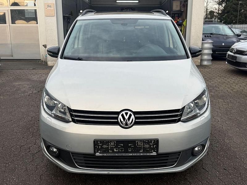 Gebraucht VW Touran Match 105 PS (77 kW) 2012 Silber Van / Kleinbus