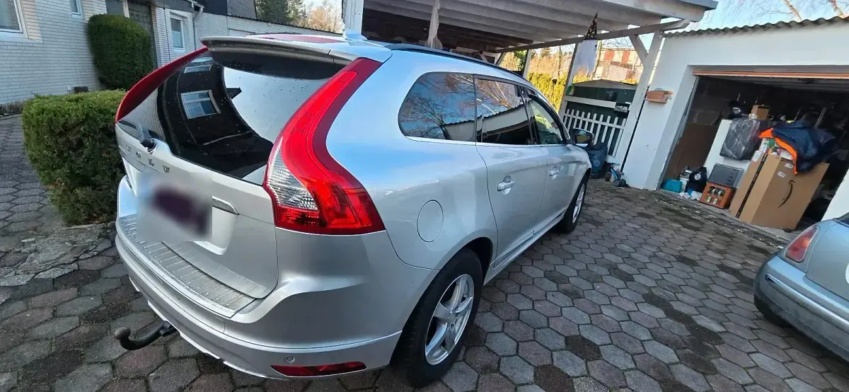 Gebraucht Volvo XC60 215 PS (158 kW) 2014 Silber SUV