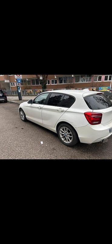 Gebraucht BMW 116 136 PS (100 kW) 2015 Weiß Kleinwagen
