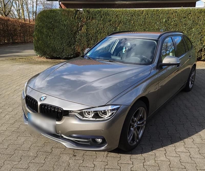 Gebraucht BMW 330 258 PS (189 kW) 2018 Andere farben Kombi