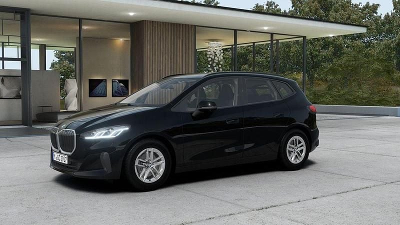 Neu BMW 218 Performance 136 PS (100 kW) 2026 Schwarz Van / Kleinbus