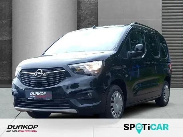Karbon schwarz Gebraucht 2022 Opel Combo Life Ultimate | 21.450 € (Fairer Preis) - Bild 1/4
