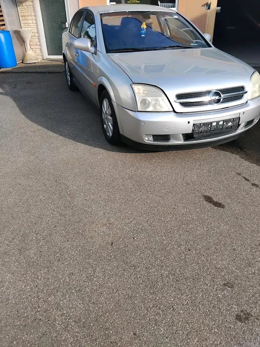 Gebraucht Opel Vectra 147 PS (108 kW) 2002 Grau Limousine