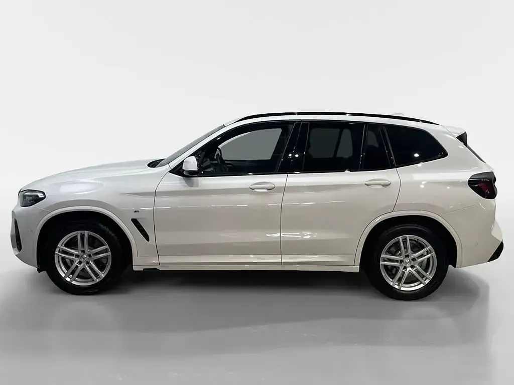 Gebraucht BMW X3 M Sport 190 PS (139 kW) 2023 Alpinweiß uni SUV