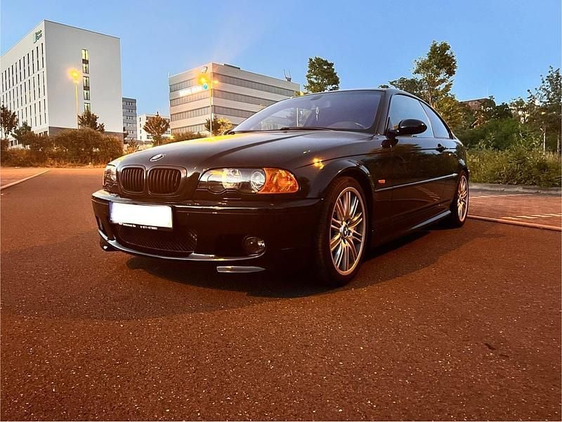 Schwarz Gebraucht 2002 BMW 330 Coupé | 8.500 € (Fairer Preis) - Bild 1/4