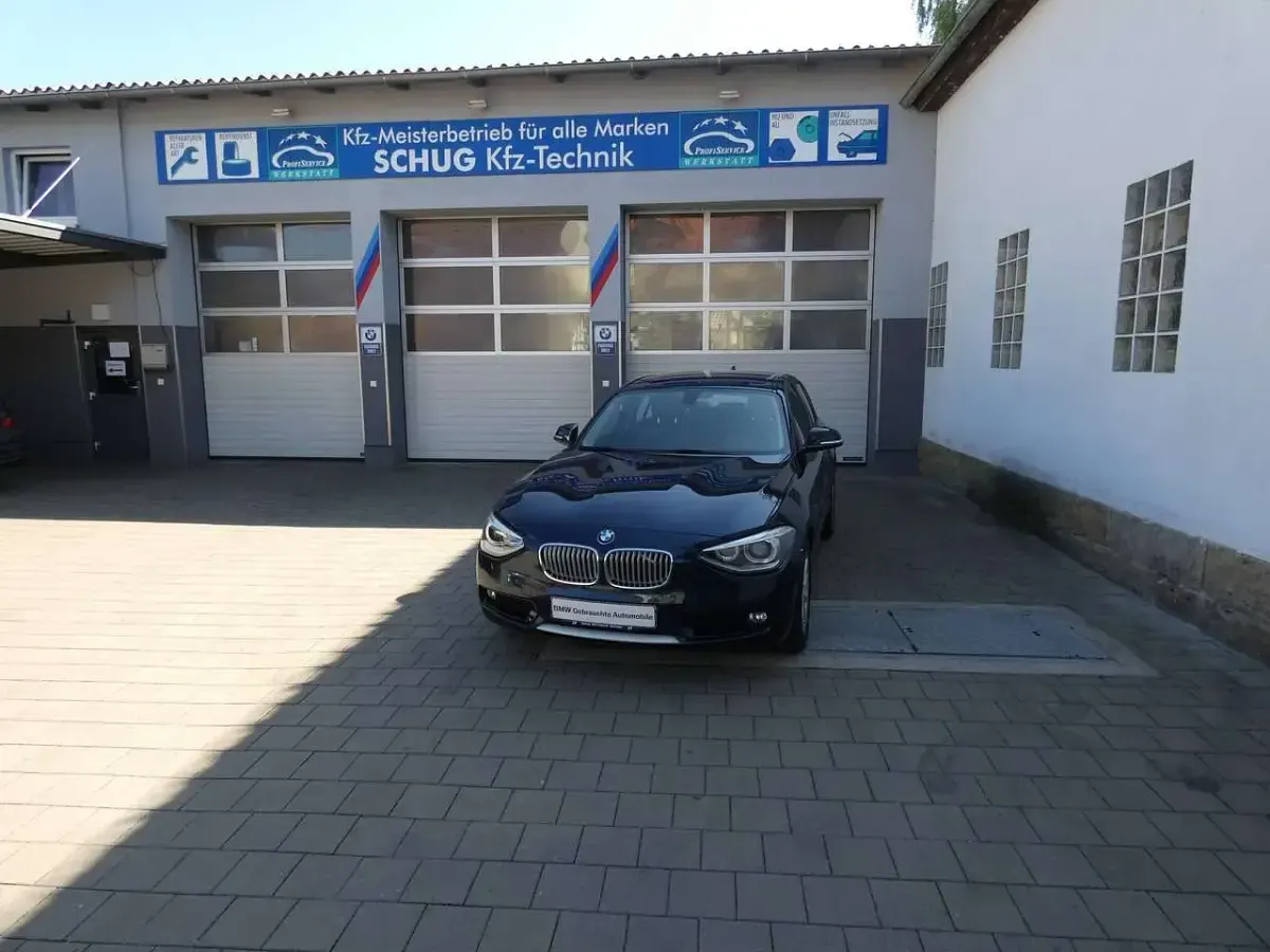 Gebraucht BMW 116 Urban Line 136 PS (100 kW) 2012 Midnight blue metallic Kleinwagen