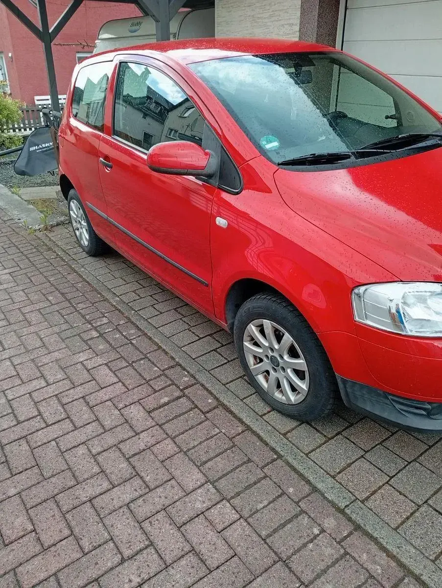 Occasion VW Fox 54 ch (39 kW) 2006 Rouge Citadine