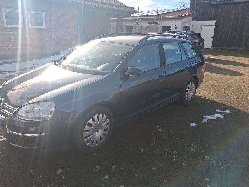 Gebraucht VW Golf VI Trendline 102 PS (75 kW) 2009 Blau Kleinwagen