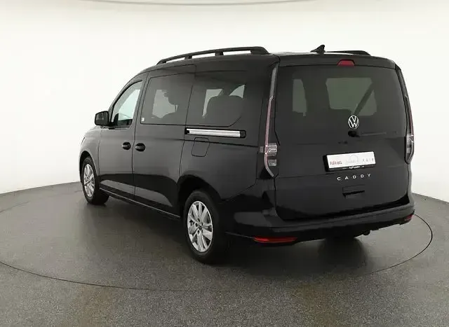 Nowe VW Caddy Maxi 122 KM (89 kW) 2025 Czarny Minivan