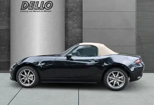 Neu Mazda MX5 Kazari 132 PS (97 kW) 2026 Schwarz Cabrio