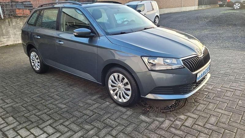 Gebraucht Skoda Fabia Cool Plus 95 PS (69 kW) 2020 Quarzgrau metallic Kombi