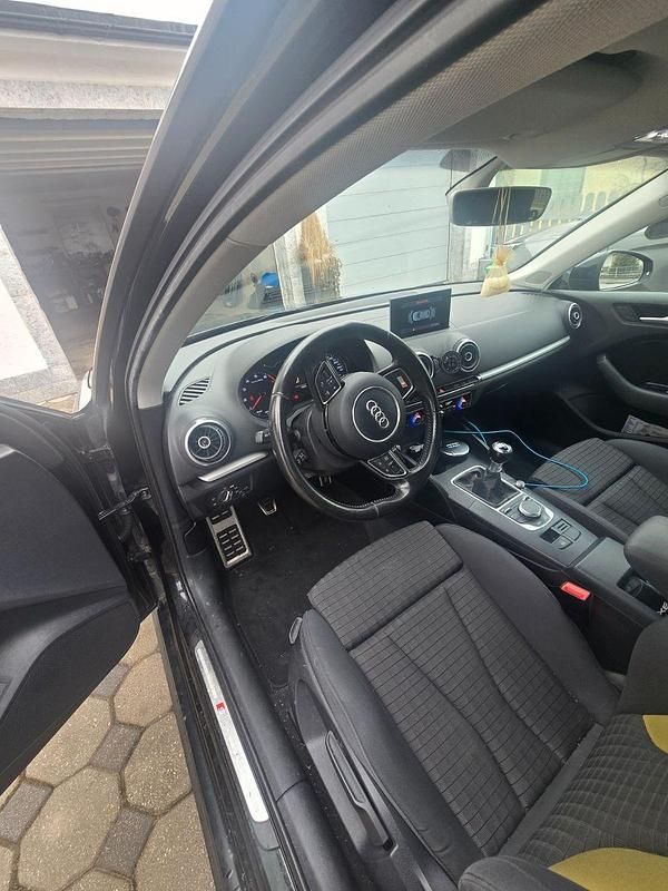 Gebraucht Audi A3 S-Line 179 PS (131 kW) 2015 Schwarz Limousine