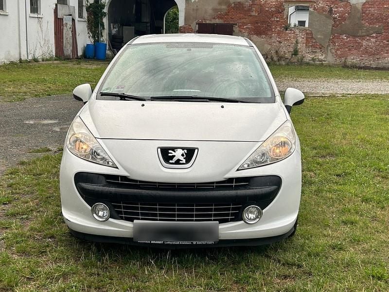 Gebraucht 2009 Peugeot 207 Kleinwagen | 2.300 € (Guter Preis) - Bild 1/4