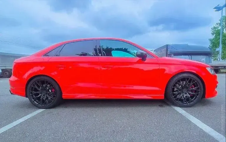 Gebraucht Audi S3 Sport 300 PS (220 kW) 2016 Rot Limousine