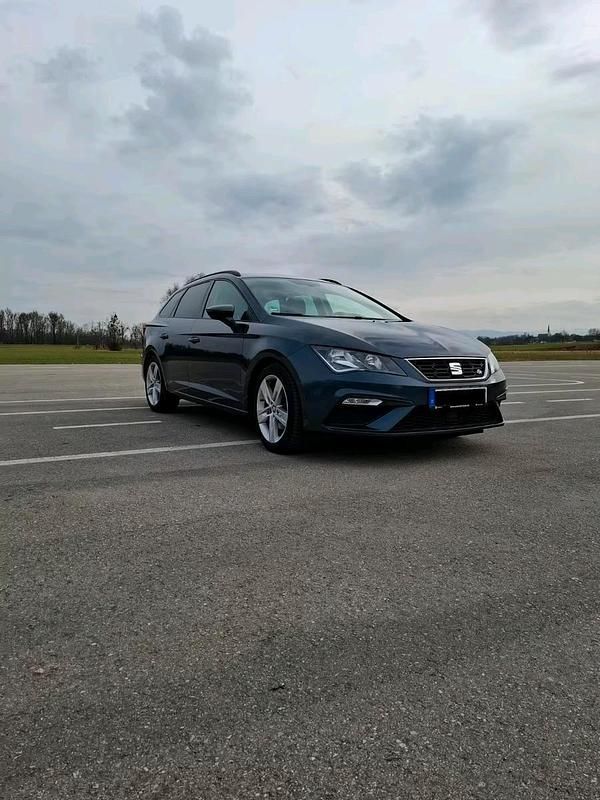 Gebraucht Seat Leon 150 PS (110 kW) 2019 Grau Kombi