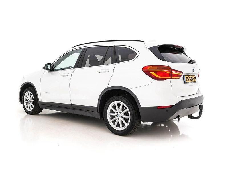 Gebraucht BMW X1 Executive 116 PS (85 kW) 2016 Weiß SUV