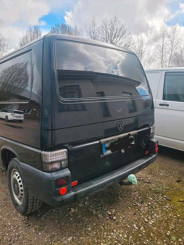 Gebraucht VW Transporter 68 PS (50 kW) 2001 Schwarz Van