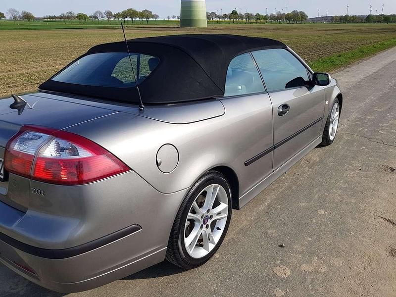 Używany Saab 9-3 Cabriolet Vector 175 KM (128 kW) 2004 Kabriolet