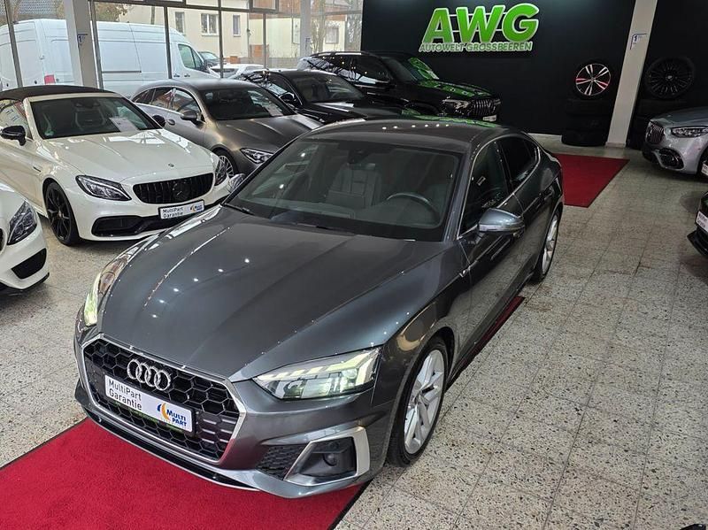 Grau Gebraucht 2022 Audi A5 Sportback S-Line Kleinwagen | 23.900 € (Guter Preis) - Bild 1/4