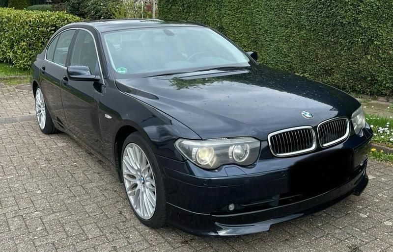 Blau Gebraucht 2002 BMW 735 Limousine | 4.450 € (Fairer Preis) - Bild 1/4