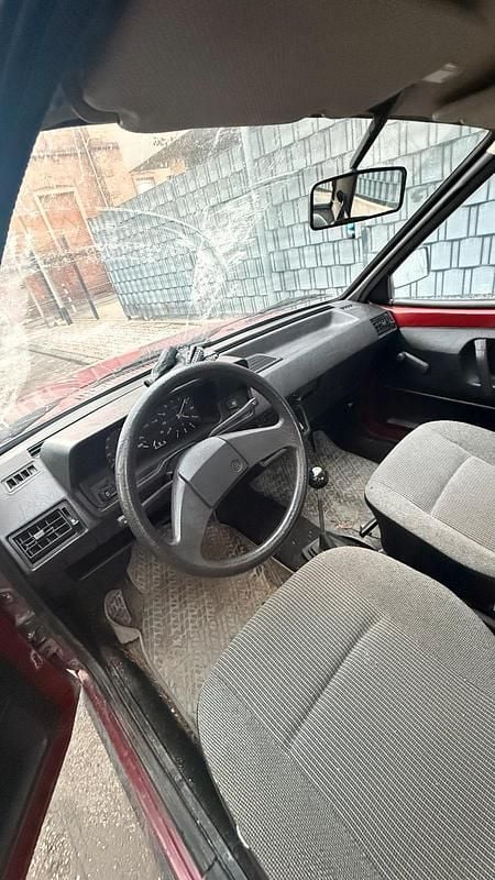 Gebraucht VW Derby 55 PS (40 kW) 1990 Rot Limousine