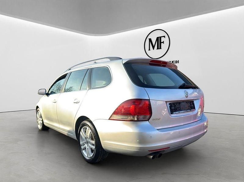 Gebraucht VW Golf VI Comfortline 122 PS (89 kW) 2012 Silber Kleinwagen