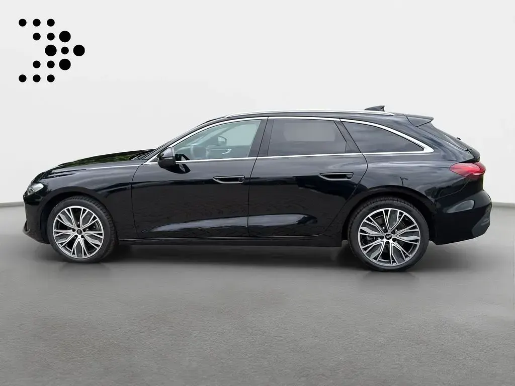 Gebraucht Audi A5 Sport 204 PS (150 kW) 2025 Mythosschwarz metallic Kombi