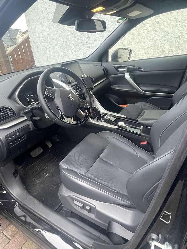 Gebraucht Mitsubishi Eclipse Cross Plus 98 PS (72 kW) 2022 Schwarz SUV