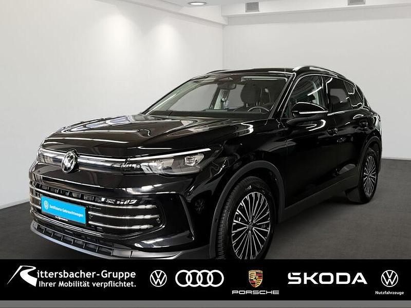 (deep black perleffekt) Gebraucht 2024 VW Tiguan Elegance SUV | 37.870 € (Teuer) - Bild 1/4