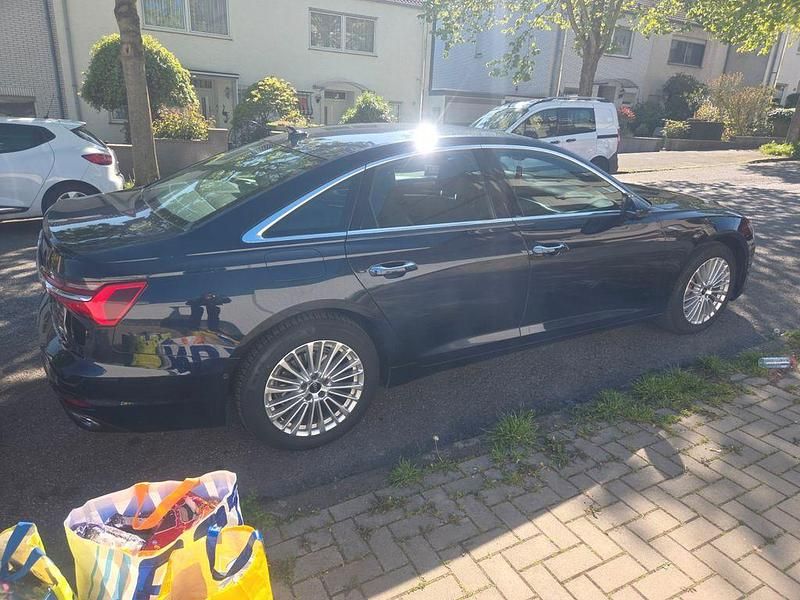 Usata Audi A6 Advanced 204 CV (150 kW) 2023 Blu Berlina