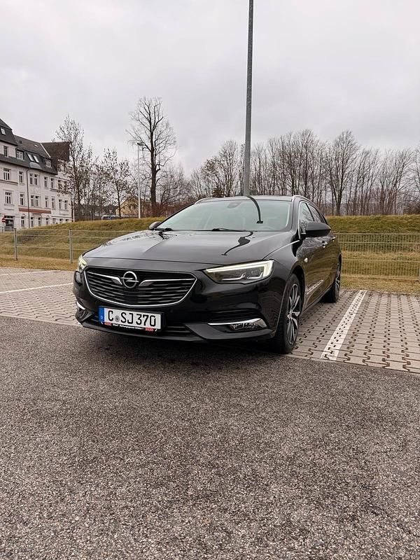 Gebraucht Opel Insignia 170 PS (125 kW) 2017 Schwarz Kombi