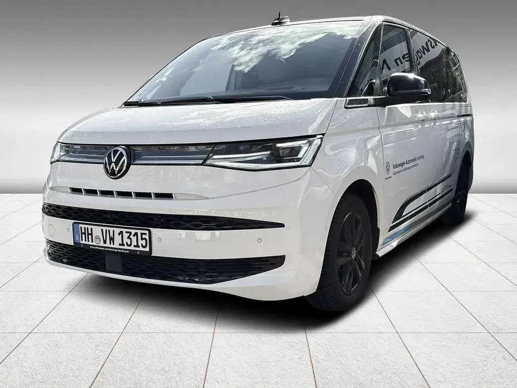 Używany VW Multivan Edition 150 KM (110 kW) 2025 Biały Minivan