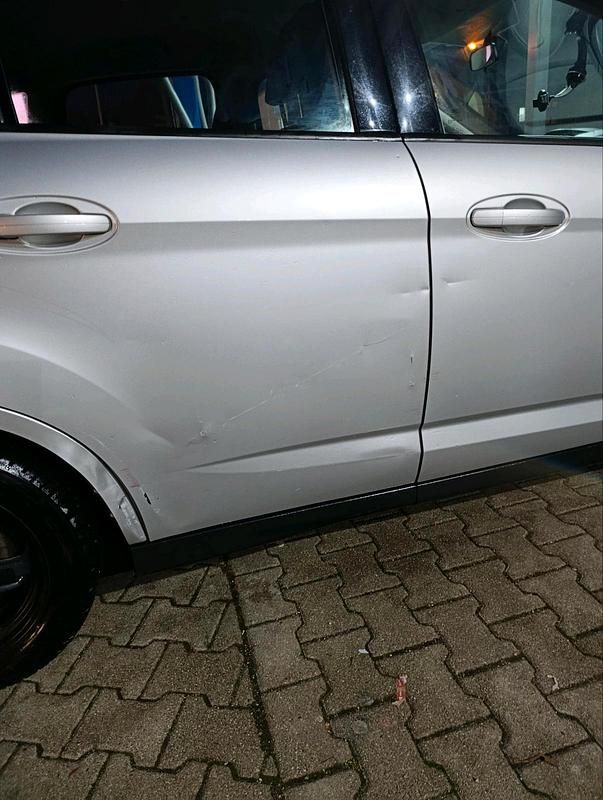 Second-hand Ford C-MAX 95 CP (69 kW) 2012 Argintiu Monovolum