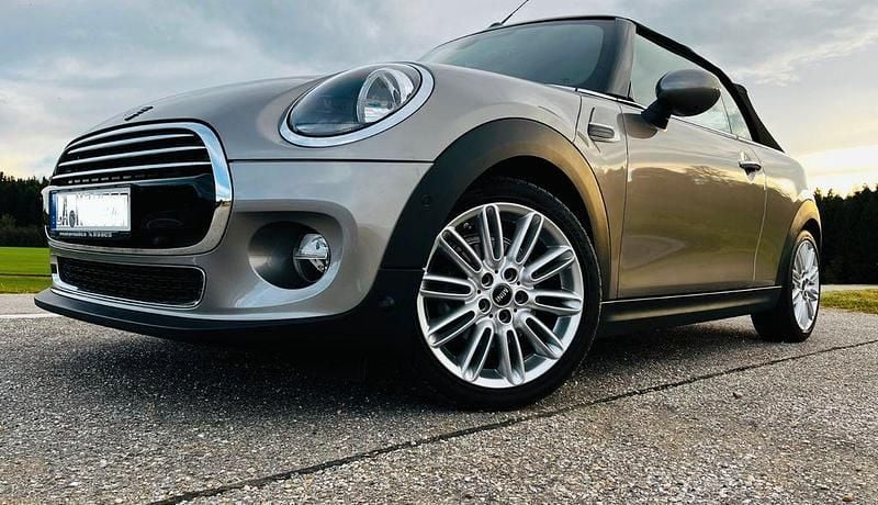 Silber Gebraucht 2019 Mini Cooper Cabriolet Cabrio | 21.500 € (Guter Preis) - Bild 1/4