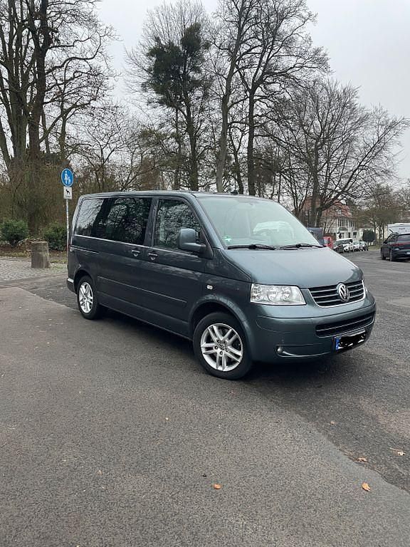 Grau Gebraucht 2007 VW Multivan Comfortline Van | 12.500 € (Fairer Preis) - Bild 1/4