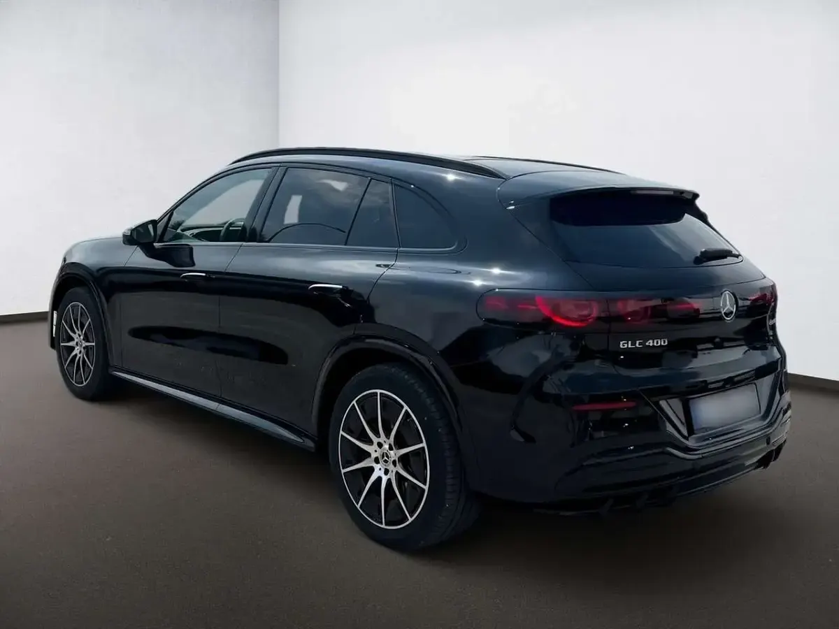 Gebraucht Mercedes GLC400d AMG 359 kW (489 PS) 2026 Schwarz SUV