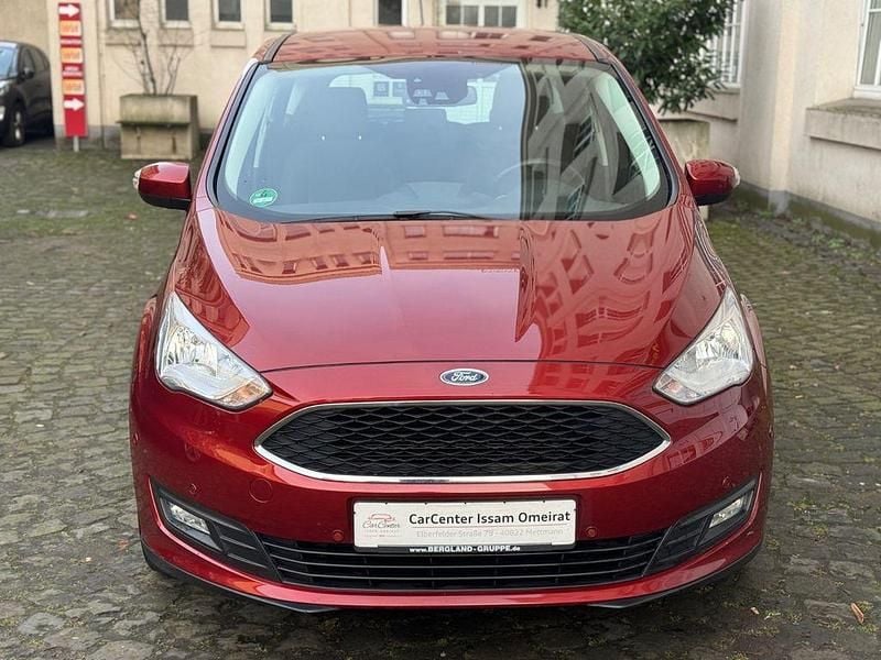 Rot Gebraucht 2018 Ford C-MAX Cool & Connect Van / Kleinbus | 10.800 € (Guter Preis) - Bild 1/4