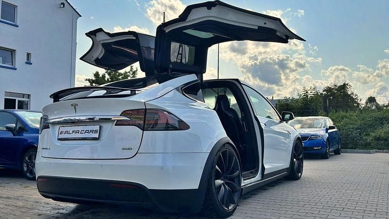 Gebraucht Tesla Model X 386 kW (525 PS) 2016 Weiß SUV