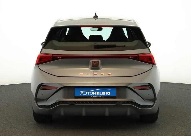 Second-hand Cupra Born 150 kW (204 CP) 2023 Gri Hatchback