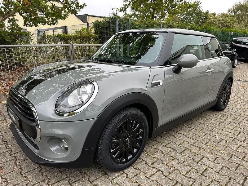 Grau Gebraucht 2015 Mini John Cooper Works Kleinwagen | 10.990 € (Fairer Preis) - Bild 1/4